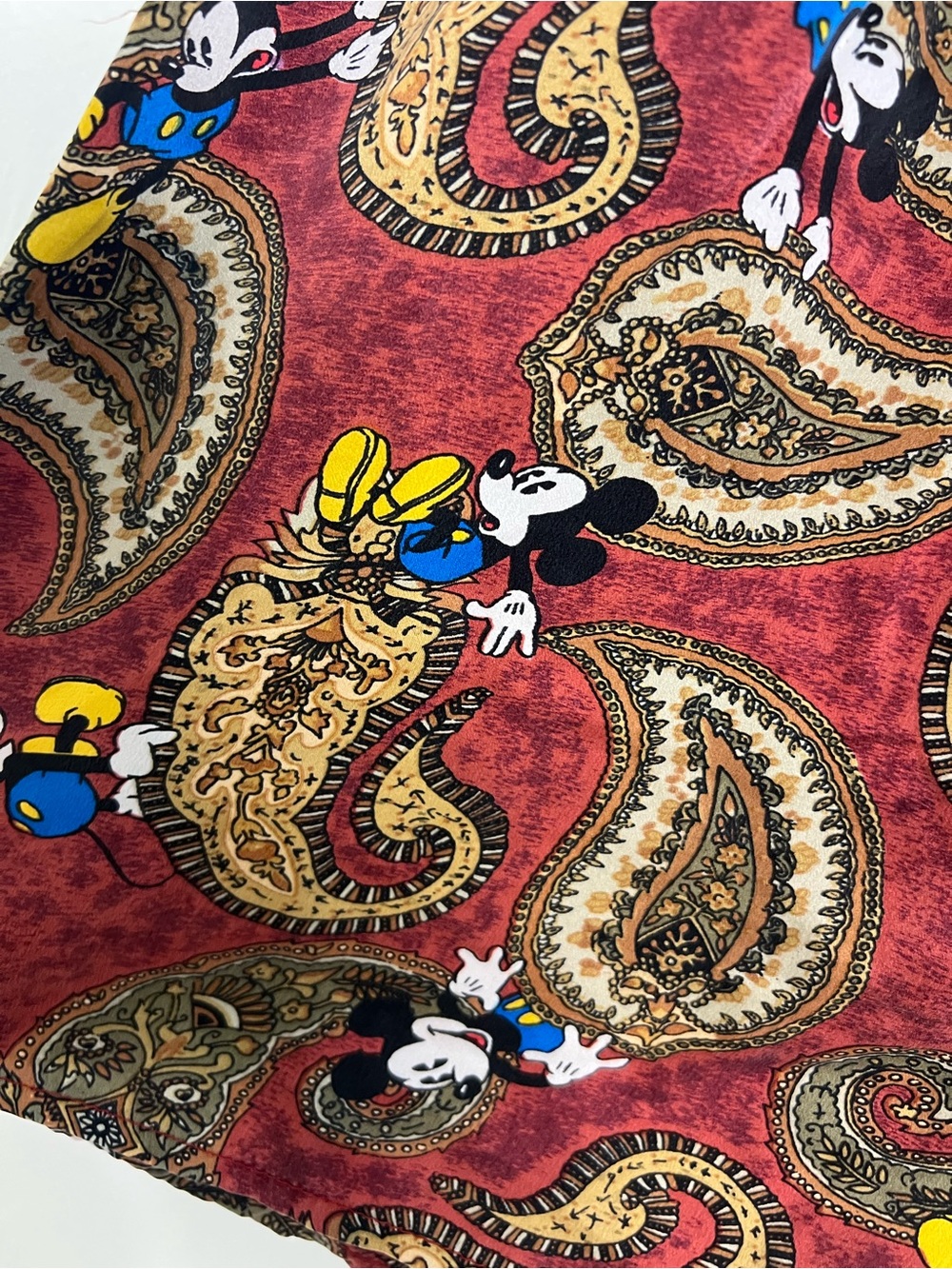 Vintage Disney Red Paisley Mickey & Co. Silk Lounge Shorts size Large - Picture 5 of 9